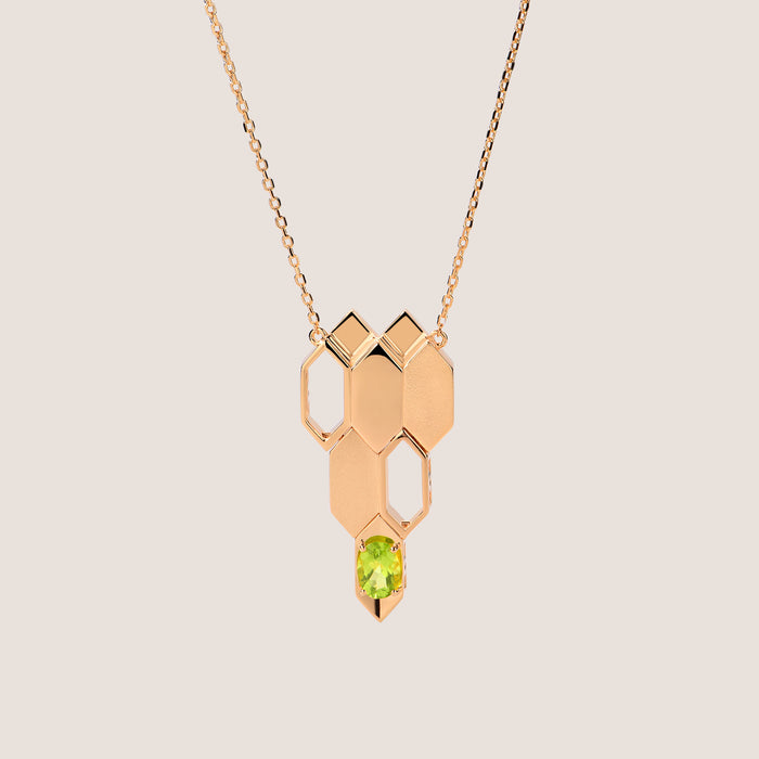 Formes Hexagone Peridot Charm Necklace