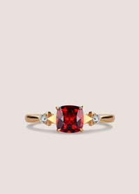 Rayons de Lumière 18k Gold Vermeil Garnet Ring