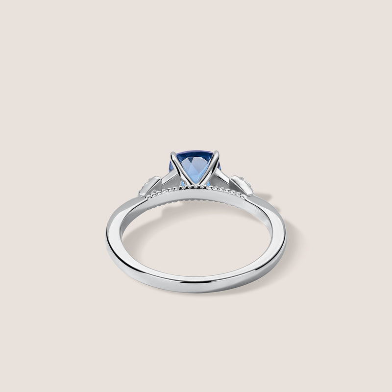 Rayons de Lumière Blue Topaz Silver Ring