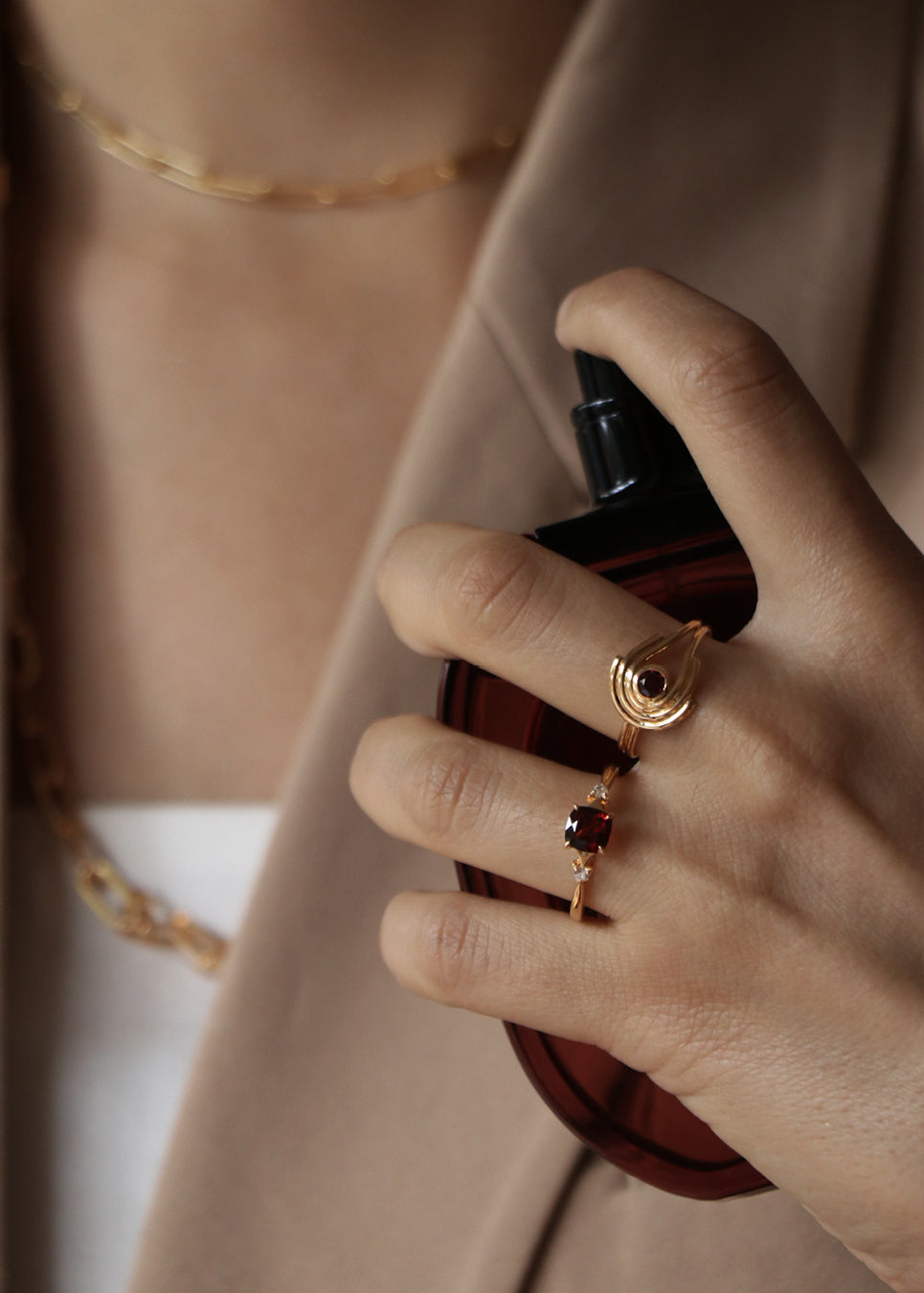 Rayons de Lumière 18k Gold Vermeil Garnet Ring